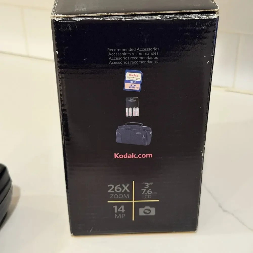 Kodak EasyShare Z981 14MP 26x Zoom Digital Camera Works Box Black